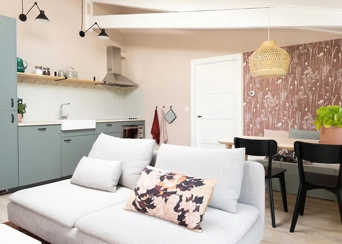 Het Veldhuis Holiday home *